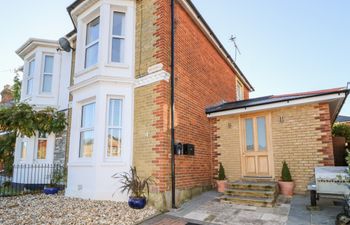 Dovedale Holiday Cottage