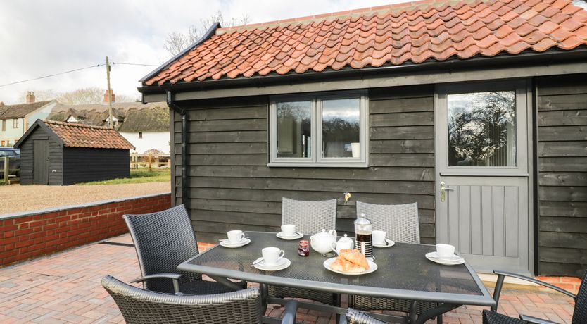 Photo of Whitehands Farm Barn