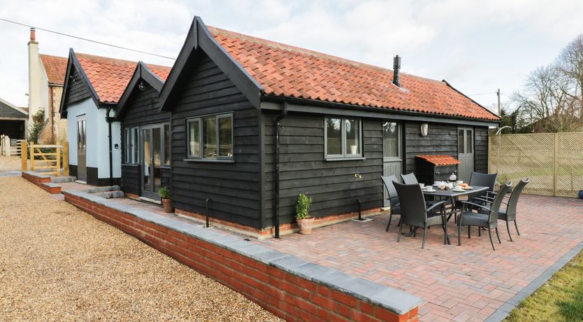 Photo of Whitehands Farm Barn