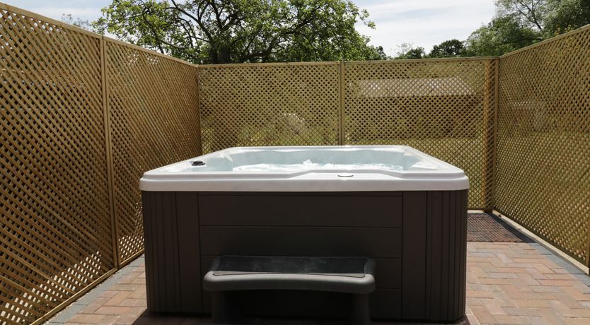 Photo of Whitehands Farm Barn