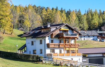 Renauer Holiday Home