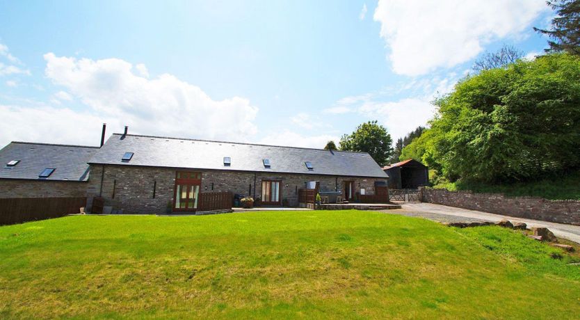 Photo of Onnen Fawr Barn