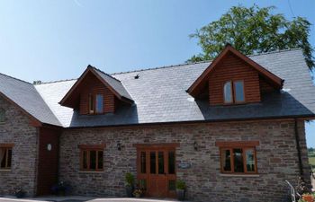 Bwthyn y Bannau Holiday Cottage