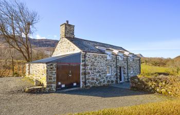 Penclogwynau Holiday Cottage