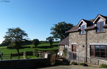 Beudy Bach Holiday Cottage