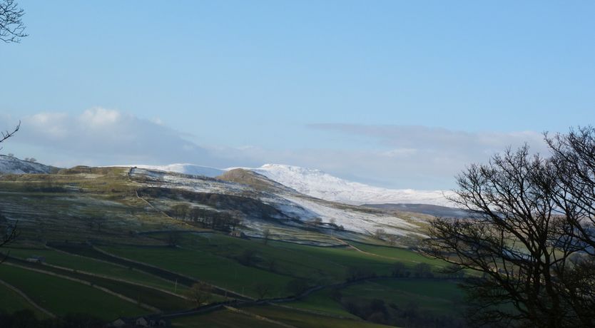 Photo of 2 Orchard Leigh