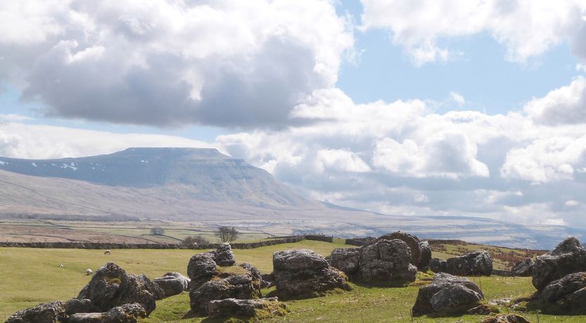 Photo of 2 Orchard Leigh