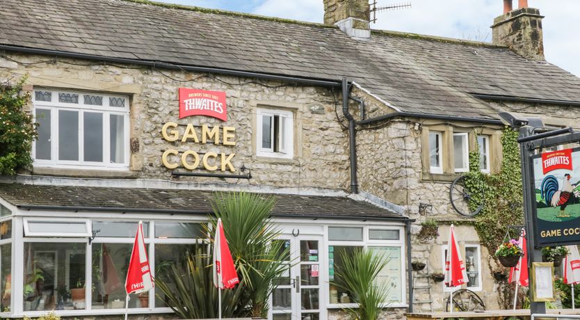 Photo of 2 Orchard Leigh