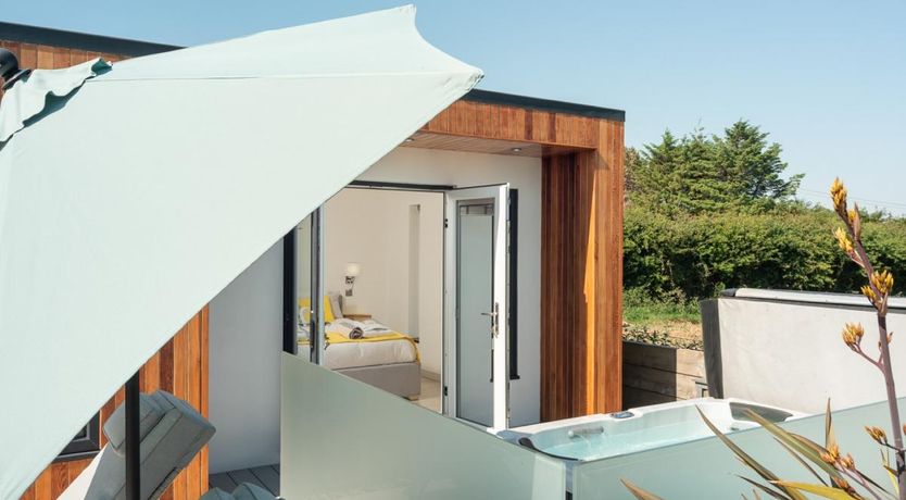 Photo of 1 Bed in Mullacott