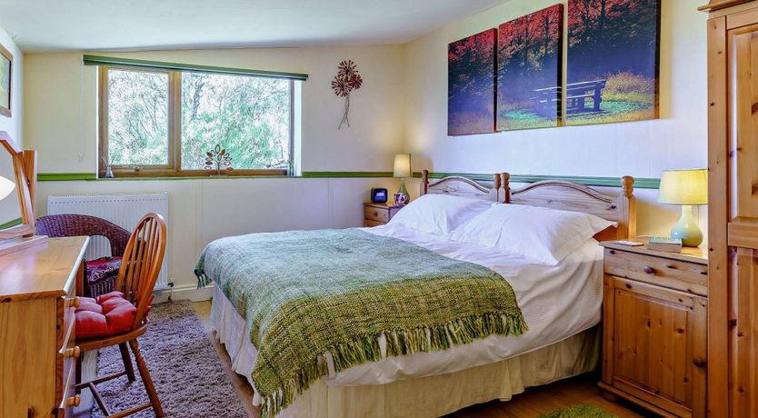 Photo of 2 Bed in Llanfair Clydogau