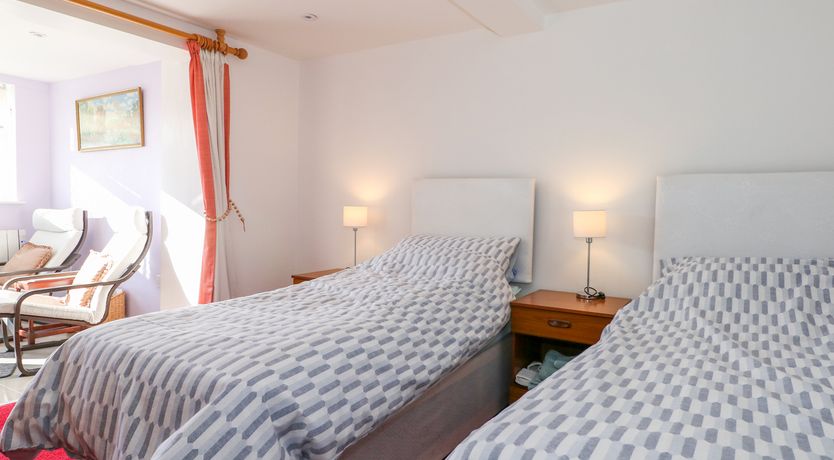 Photo of 5 Firle Road Annexe