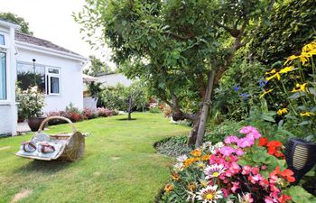 Bungalow in Mid and East Devon Holiday Cottage
