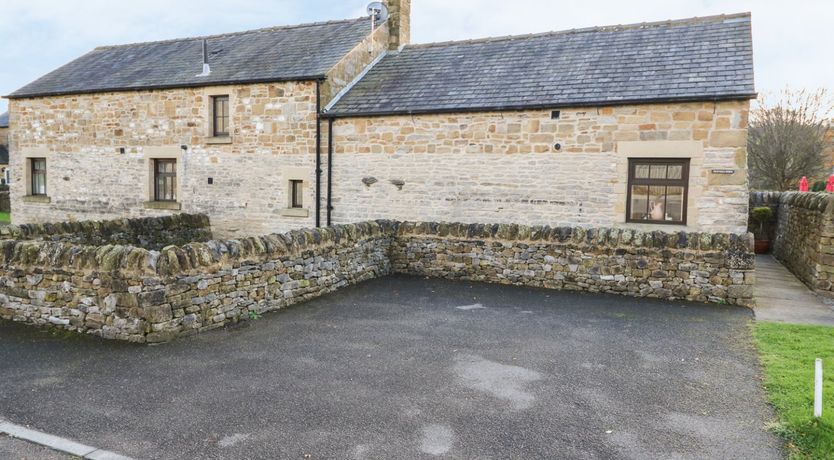 Photo of Old Hall Barn