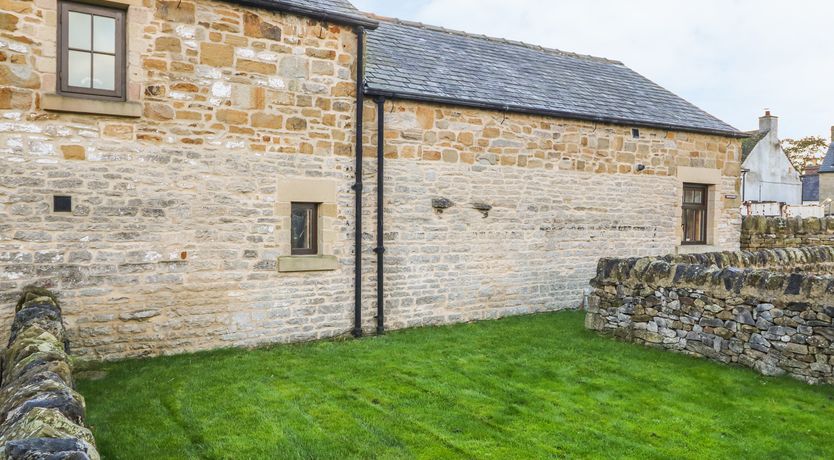 Photo of Old Hall Barn