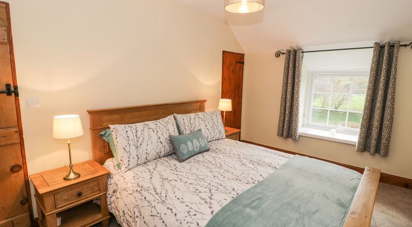 Photo of Llwyn Celyn