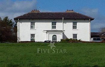 Ballyteigue House Holiday Cottage