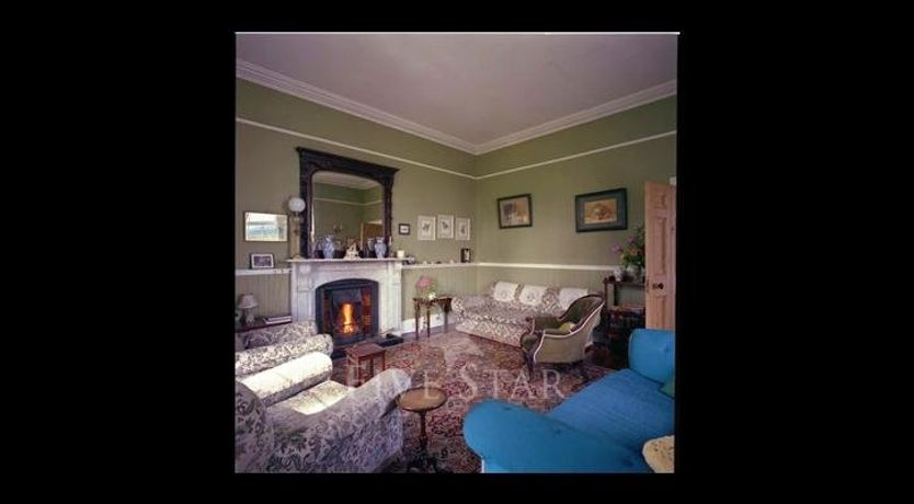 Photo of Ballyteigue House