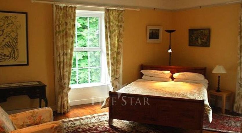 Photo of Ballyteigue House