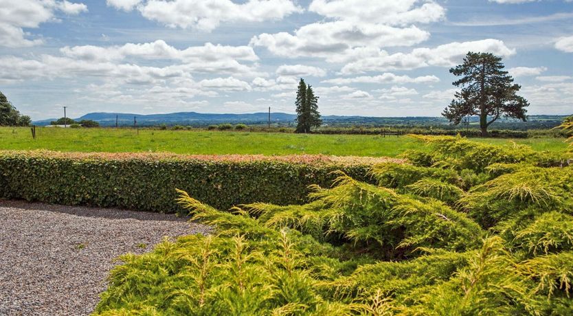 Photo of Ballyteigue House