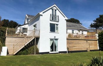 Valley View Holiday Cottage