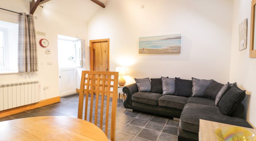 Photo of Sisial-y-Mor