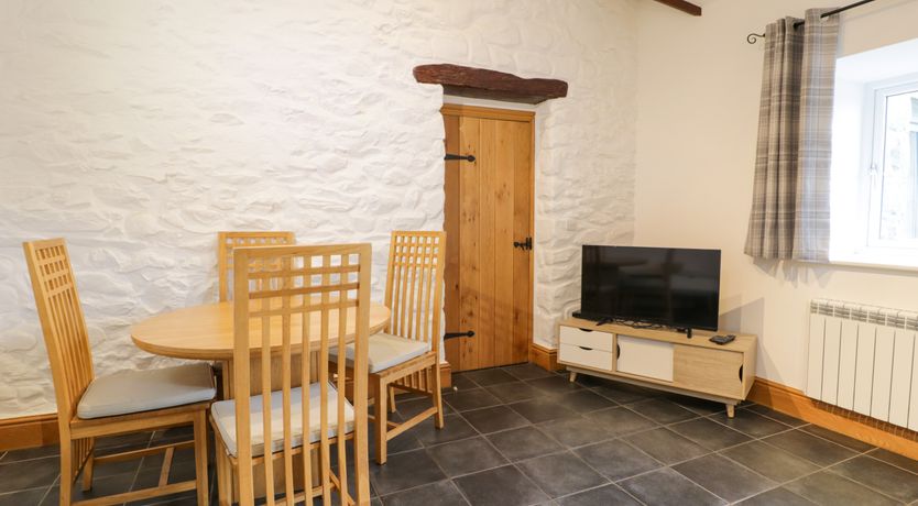 Photo of Sisial-y-Mor