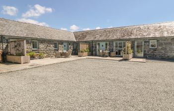 Bwthyn Bach Holiday Cottage