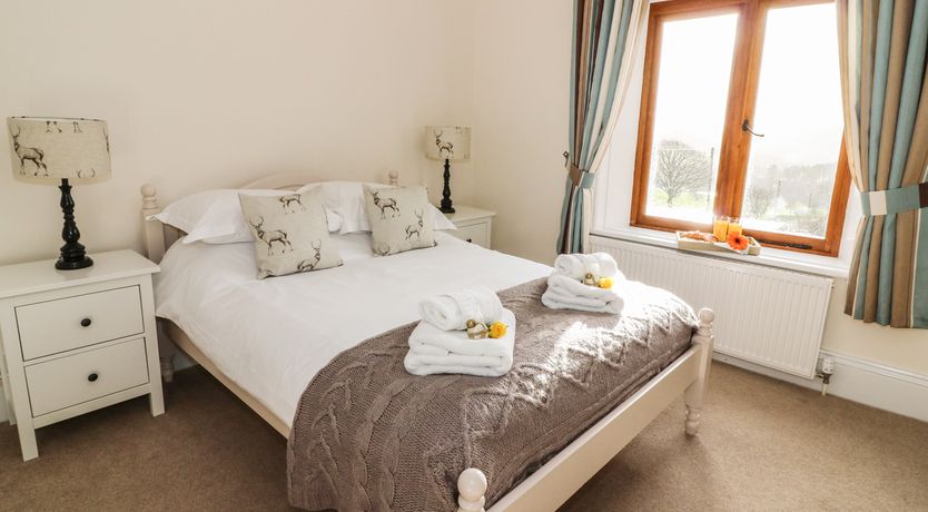 Photo of Oakwood House