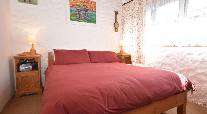 Photo of 2 Bed in Trefin