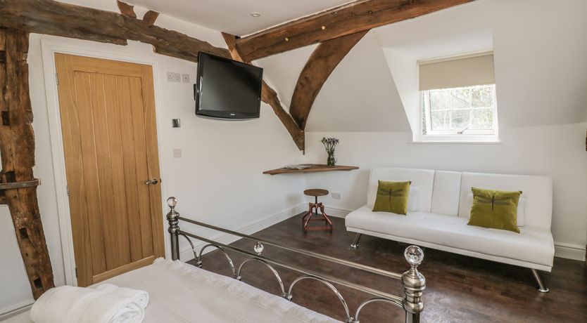 Photo of Lower Tundridge Cottage