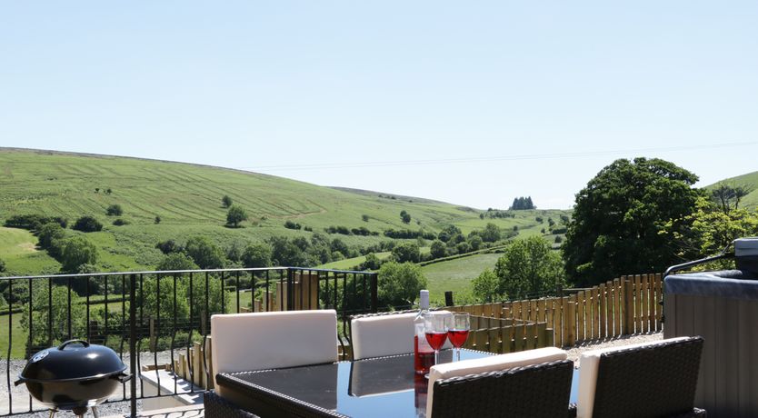 Photo of 1 Beacon View Barn