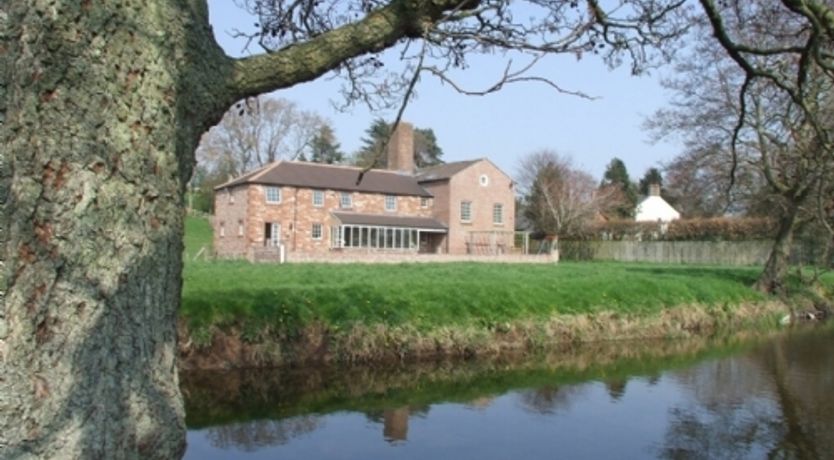 Photo of Carleton Mill Cottage