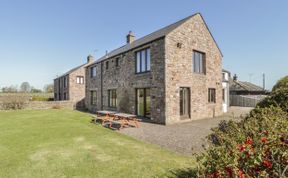 Photo of Hunters Chase