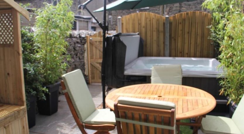 Photo of Mrs Puddleducks