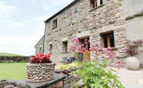 Photo of Grayrigg Foot Stable