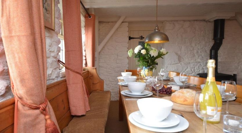 Photo of 4 Bed in Sheldon