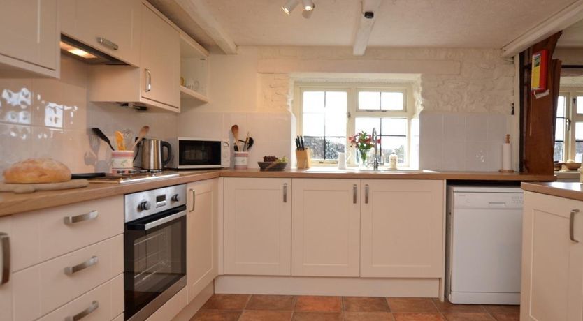 Photo of 4 Bed in Sheldon