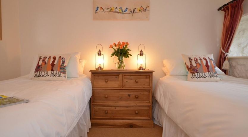 Photo of 4 Bed in Sheldon