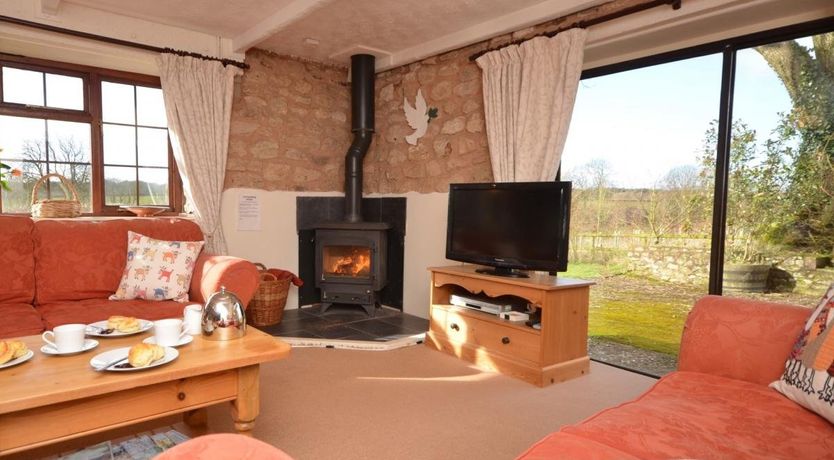 Photo of 6 Bed in Sheldon