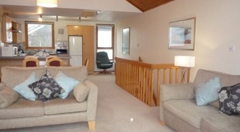 Photo of 6 Keswick Bridge