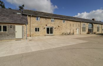 Timber Barn Holiday Cottage