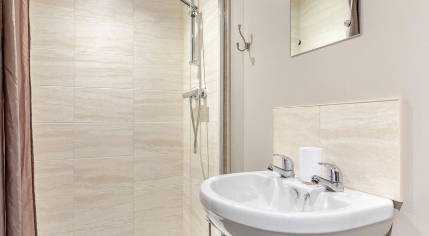 Photo of 2 Bed in East Huntspill