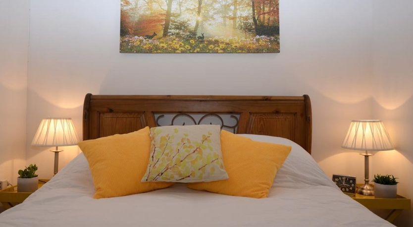 Photo of 1 Bed in Hersham