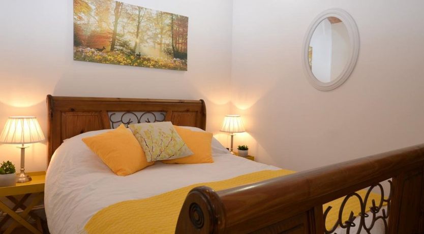 Photo of 1 Bed in Hersham