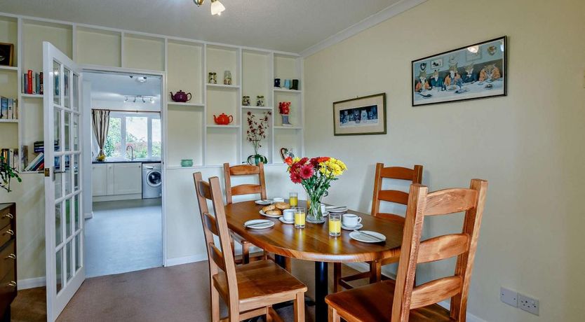 Photo of 2 Bed in West Down