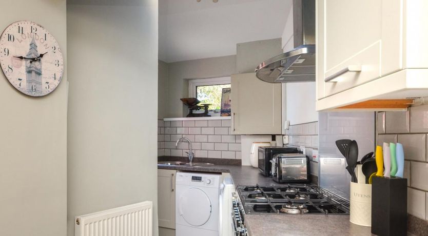 Photo of 3 Bed in Brixham