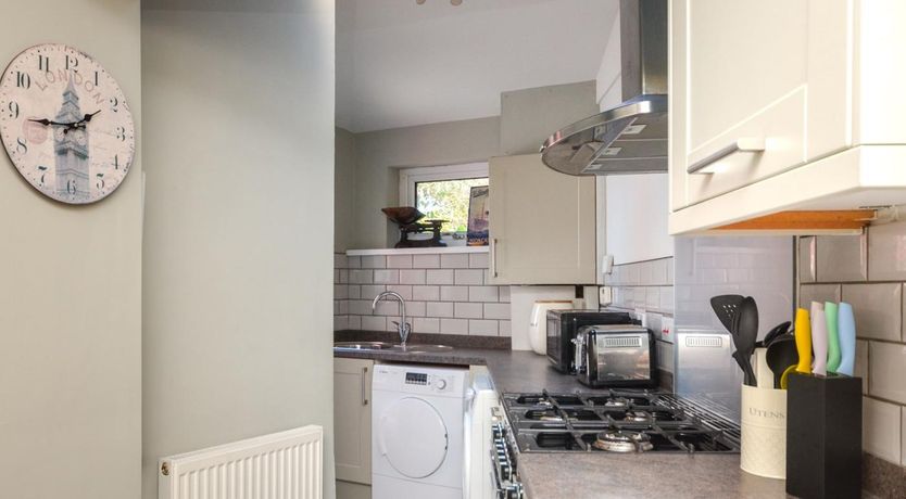 Photo of 3 Bed in Brixham