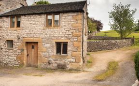 Photo of Cottage in Derbyshire