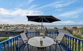Photo of in Brixham (BX014)