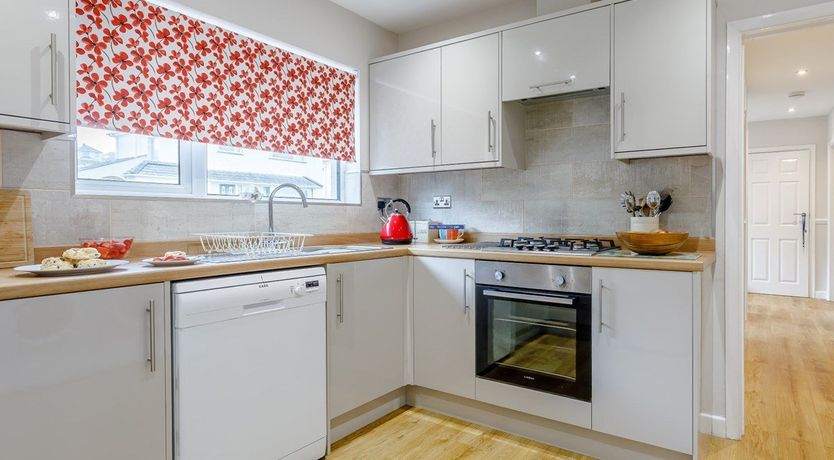 Photo of 3 Bed in Brixham